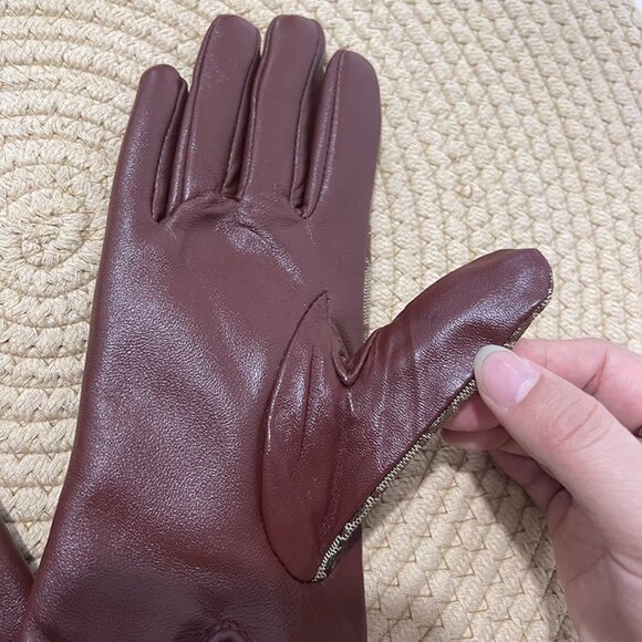 Gucci Brown Monogram Leather Gloves - Picture 6 of 7